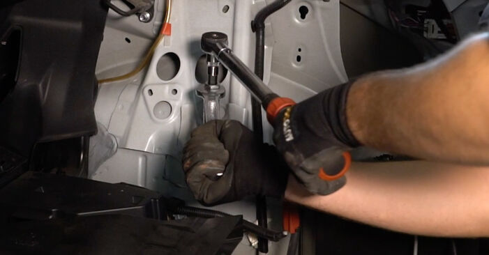 Toyota Auris Kombi 1.3 (NRE180_) 2013 Stoßdämpfer wechseln: wie schwer ist es, selbst zu reparieren - Downloaden Sie sich illustrierte Anleitungen