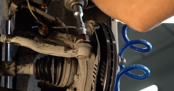 Wie problematisch ist es, selber zu reparieren: Spurstangenkopf beim Toyota Auris Kombi 1.3 (NRE180_) 2013 auswechseln – Downloaden Sie sich bebilderte Tutorials