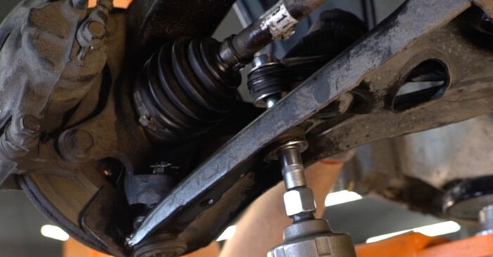 How to replace Control Arm on CITROËN C5 Estate Van (DE_, RE_) 2007: download PDF manuals and video instructions
