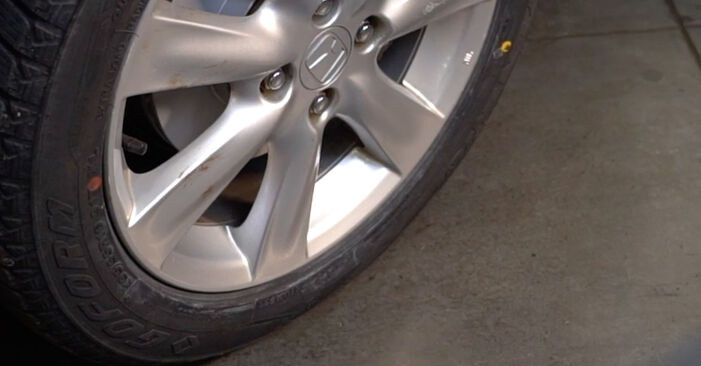 Hvordan skifte Bremseklosser på HONDA CITY sedan (GM) 2013: Last ned PDF- og videoveiledninger