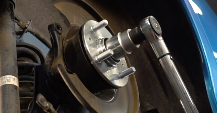 Wie schmierig ist es, selber zu reparieren: Radlager beim Honda Jazz 3 1.5 4WD (GE9) 2013 wechseln – Downloaden Sie sich Bildanleitungen