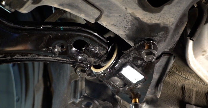 How to replace Control Arm on HONDA CITY Saloon (GM) 2013: download PDF manuals and video instructions