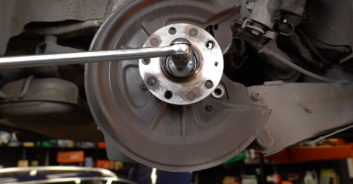 How to replace AUDI A3 Hatchback (8V1, 8VK) 2.0 TDI 2013 Wheel Bearing - step-by-step manuals and video guides