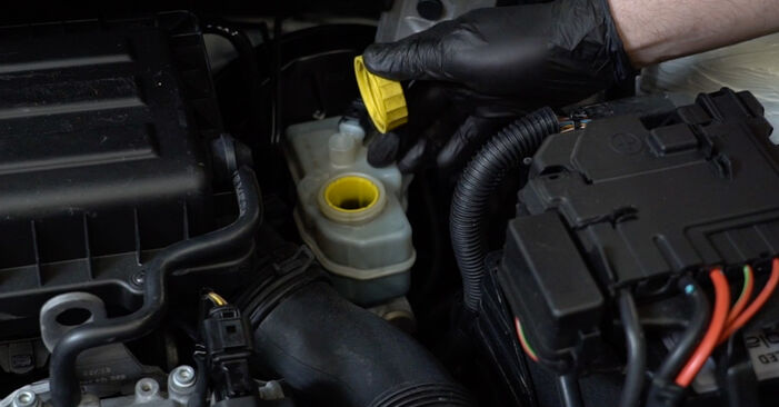 VW FOX Bremseklodser trin-for-trin udskiftnings manual