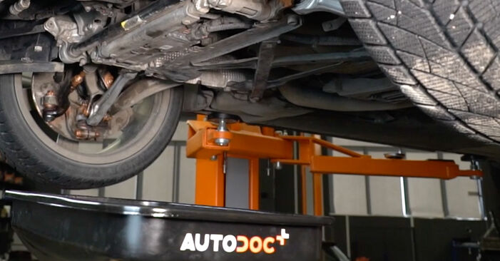 Audi A5 8ta 3.0 TDI quattro 2011 Ölfilter austauschen: Unentgeltliche Reparatur-Tutorials