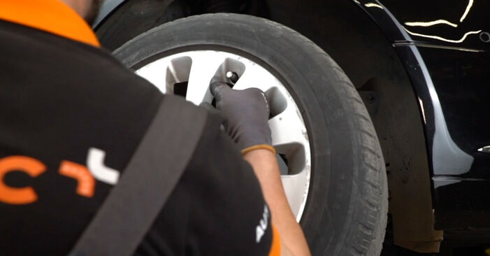 Wie lange braucht der Teilewechsel: Verschleißanzeige Bremsbeläge am Mercedes X166 2012 - Einlässliche PDF-Wegleitung