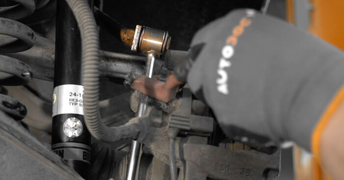 Jak zdjąć i wymienić Czujnik klocków hamulcowych SLR R199 5.4 SLR McLaren 2010 - łatwe w użyciu instrukcje online