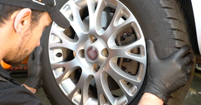 Wie kompliziert ist es, selbst zu reparieren: Stoßdämpfer am Fiat Punto Evo 1.6 D Multijet 2014 ersetzen – Laden Sie sich illustrierte Wegleitungen herunter