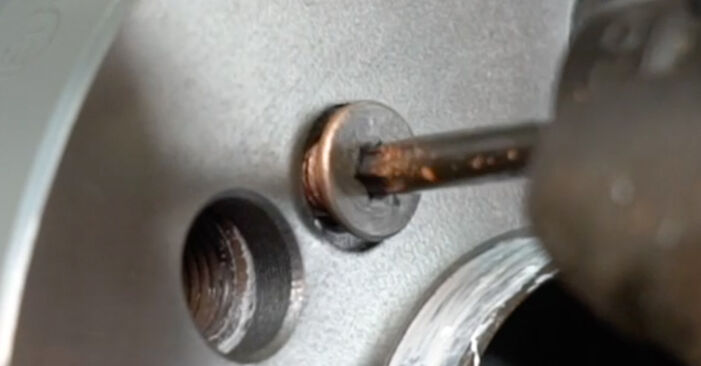 Recomendações passo a passo para a substituição de Mercedes W204 2012 C 180 1.8 Kompressor (204.046) Discos de Travão por si mesmo