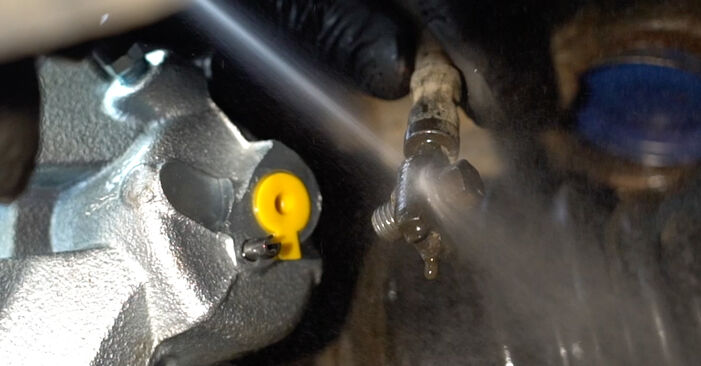 Skoda Rapid nh1 1.6 TDI 2014 Bremssattel wechseln: Gratis Reparaturanleitungen