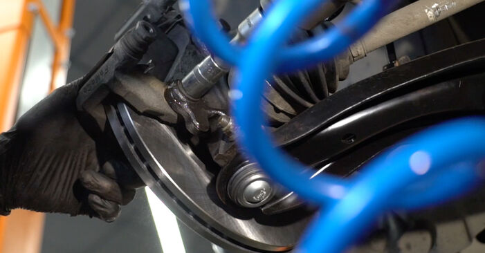 Wie man FORD Fiesta Mk6 Kastenwagen 1.4 TDCi 2010 Bremsscheiben wechselt - Schritt-für-Schritt-Leitfäden und Video-Tutorials