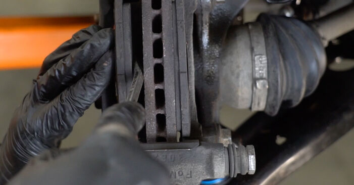 Wie lange benötigt das Auswechseln der Teile: Bremsbeläge beim Ford B-Max JK 2020 - Detailliertes PDF-Tutorial