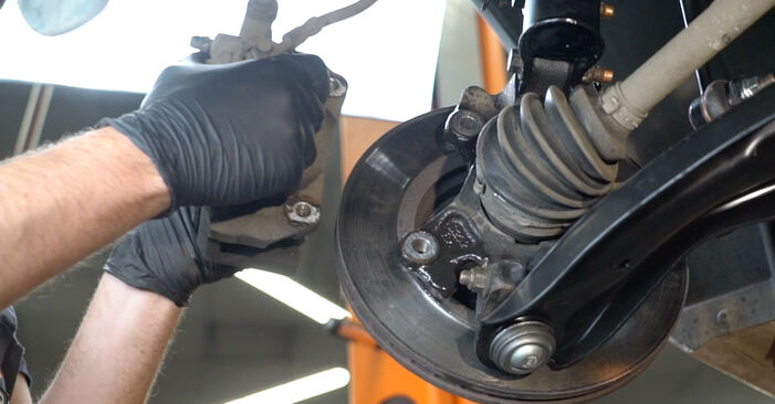FORD B-MAX Roulement de roue manuel d'atelier pour remplacer soi-même
