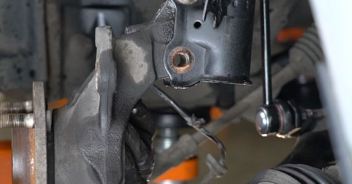 Priporočila korakov za DIY zamenjavo Ford B-Max JK 2012 1.4 LPG Kolesni lezaj