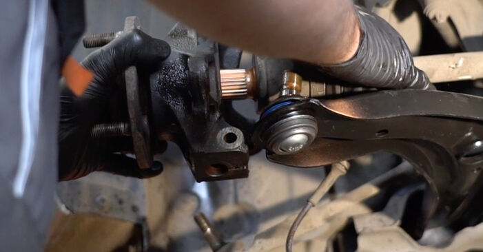 Ako vymeniť Lozisko kolesa na Ford B-Max JK 2012 – bezplatné PDF a video návody.