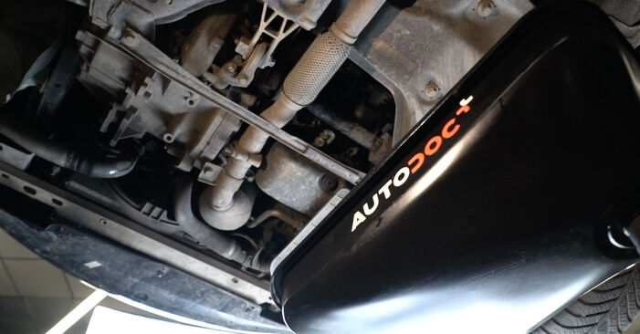 2006 Opel Astra H L70 wymiana Filtr oleju: darmowe instrukcje warsztatowe