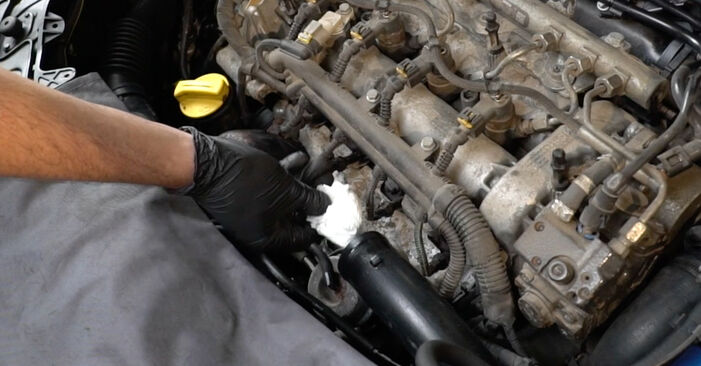 Corsa E Hatchback (X15) 1.4 LPG (08, 68) 2014 Oil Filter DIY replacement workshop manual