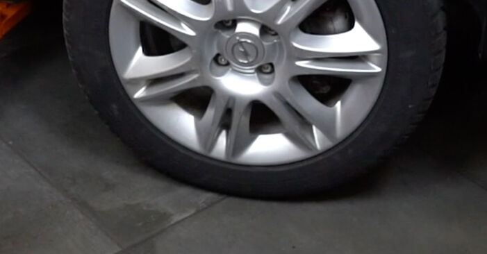 Opel Adam M13 1.2 2014 Bremsscheiben wechseln: Gratis Reparaturanleitungen