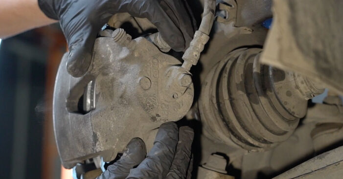 How to replace Brake Discs on SEAT Ibiza IV Hatchback (6J5, 6P1) 2013: download PDF manuals and video instructions
