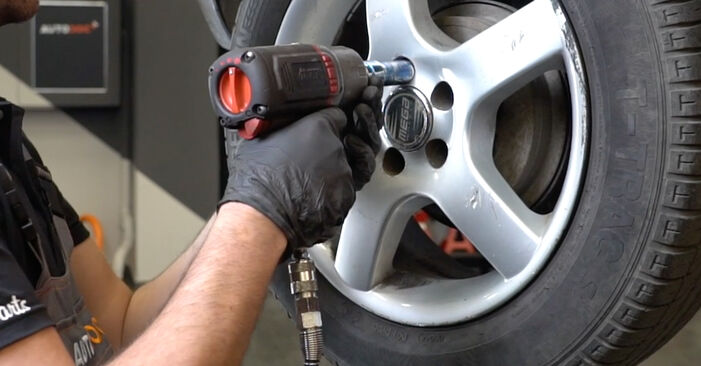 Смяна на Seat Ibiza IV Sportcoupe 1.4 TDI 2010 Тампон Макферсон: безплатни наръчници за ремонт