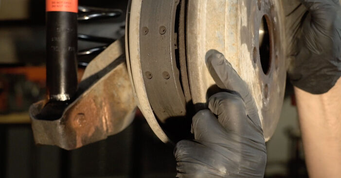 SEAT IBIZA 1.6 Wheel Bearing replacement: online guides and video tutorials