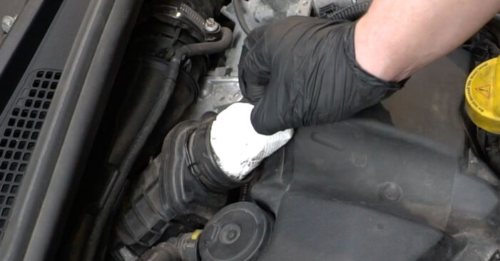 Changing Glow Plugs on RENAULT Fluence (L3_) Z.E. 2013 by yourself