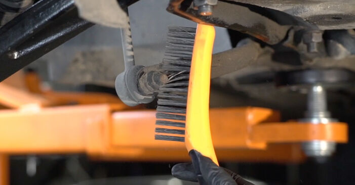 Wie kompliziert ist es, selbst zu reparieren: Koppelstange am Peugeot 308 SW 2.0 HDi 2013 ersetzen – Laden Sie sich illustrierte Wegleitungen herunter
