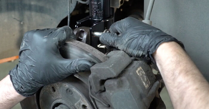 Смяна на Peugeot 307 hatchback 2.0 HDi 90 2002 Амортисьор: безплатни наръчници за ремонт
