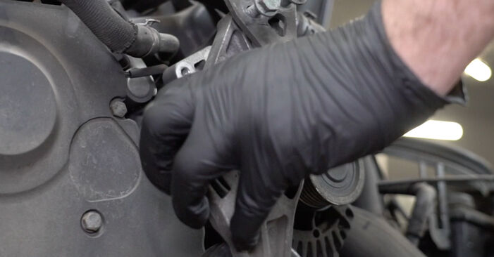 Consigli passo-passo per la sostituzione del fai da te Audi TT Roadster 2012 3.2 V6 quattro Pompa Acqua + Kit Cinghia Distribuzione