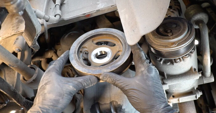 Ford Mondeo Mk4 1.8 TDCi 2009 Wasserpumpe + Zahnriemensatz wechseln: Gratis Reparaturanleitungen