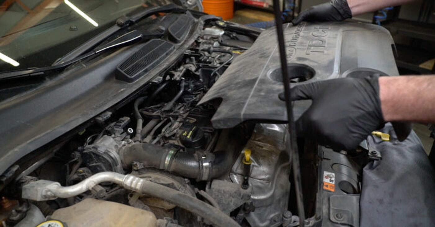 How to change water pump & timing belt kit on FORD Mondeo Mk5 Hatchback