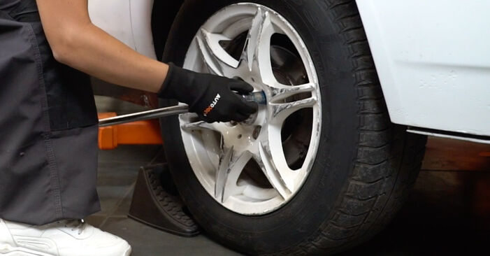 Hvordan man udskifter Bremseskiver på VW JETTA - gratis PDF og video manualer
