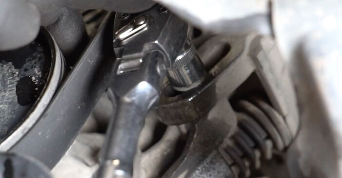 Колко време отнема смяната: Комплект зъбен ремък на VW Caddy 2 Ван 2003 - информативен PDF наръчник