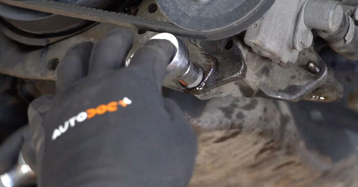 How to remove VW TRANSPORTER 2.5 TDI Syncro 1994 Water Pump + Timing Belt Kit - online easy-to-follow instructions