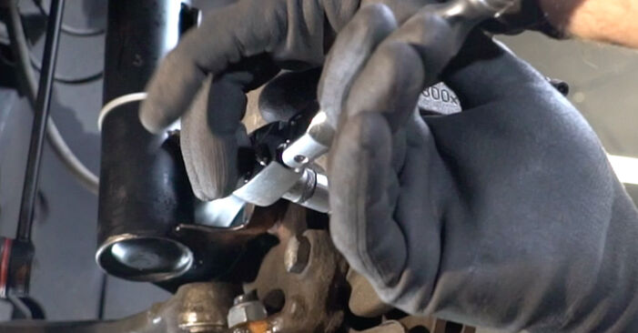 Wie kompliziert ist es, selbst zu reparieren: Bremsscheiben am Mercedes A208 CLK 430 (208.470) 1999 ersetzen – Laden Sie sich illustrierte Wegleitungen herunter