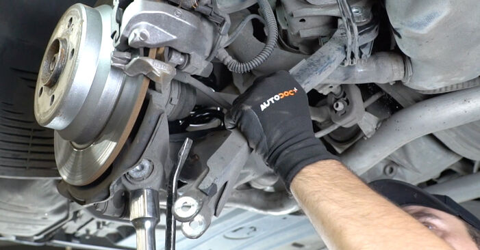 Replacing Control Arm on Mercedes CLS c219 2006 CLS 320 CDI 3.0 (219.322) by yourself