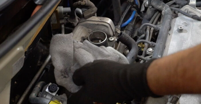 Trin-for-trin anbefalinger for gør-det-selv udskiftning på FIAT 500 Tændrør