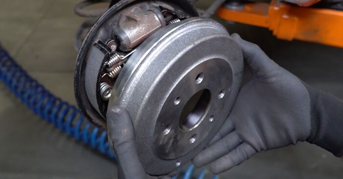 FIAT 500 Bremsebakker gør-det-selv udskiftnings værksted manual