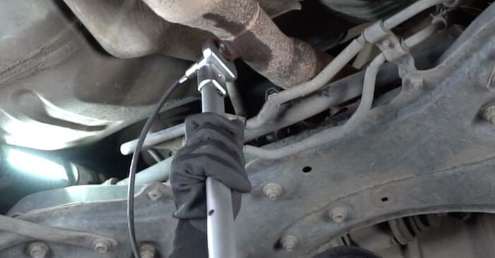 Need to know how to renew Lambda Sensor on TOYOTA CAMRY 1996? This free workshop manual will help you to do it yourself