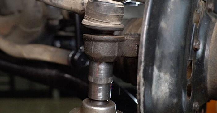 TOYOTA AVENSIS 2.4 VVT-i (ACM21) Wheel Bearing replacement: online guides and video tutorials