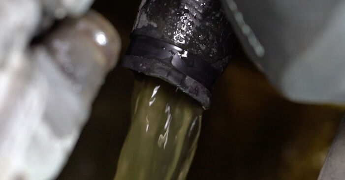 Hvordan man fjerner VW CORRADO Vandpumpe + Tandremssæt - nem at følge online instruktioner