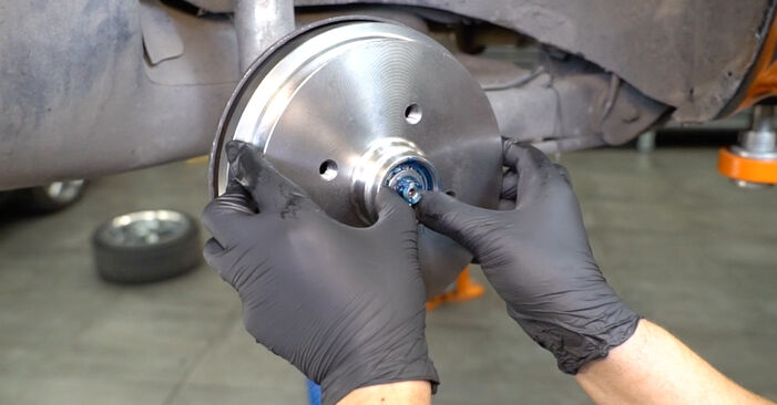 VW GOLF 1.5 Brake Drum replacement: online guides and video tutorials