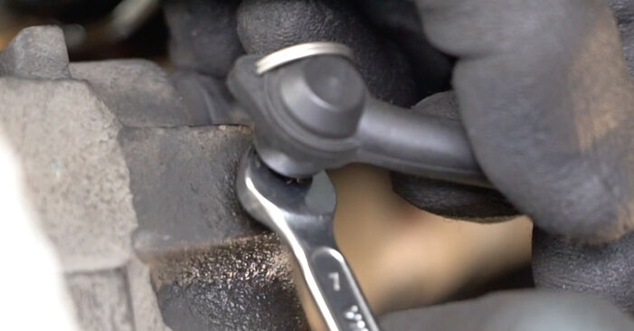 Wie kompliziert ist es, selbst zu reparieren: Bremsschläuche am VW Caddy Pickup 1.6 1985 ersetzen – Laden Sie sich illustrierte Wegleitungen herunter