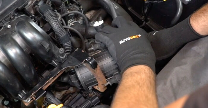 How to remove VW TRANSPORTER 1.9 D 1994 Ignition Coil - online easy-to-follow instructions