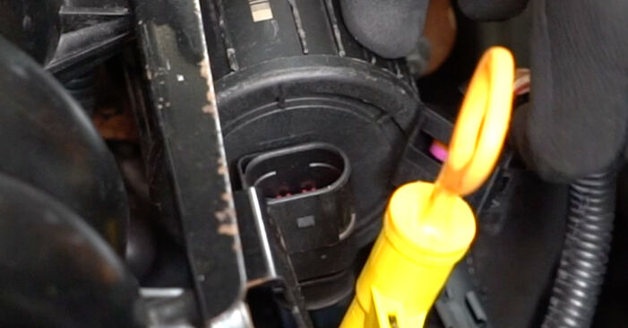 Смяна на VW Caddy 2 Ван 1.9 SDI 1997 Запалителна бобина: безплатни наръчници за ремонт