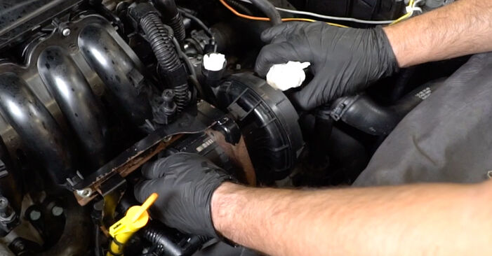 How to remove VW GOLF 1.6 1995 Ignition Coil - online easy-to-follow instructions