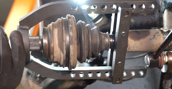 VW Beetle 5c 1.6 TDI 2013 Antriebswellengelenk wechseln: Gratis Reparaturanleitungen