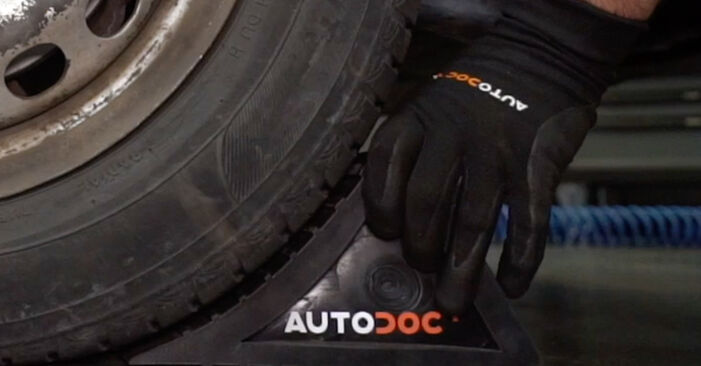 Tauschen Sie Antriebswellengelenk beim VW Beetle Schrägheck (5C1, 5C2) 2.0 TDI 2014 selbst aus