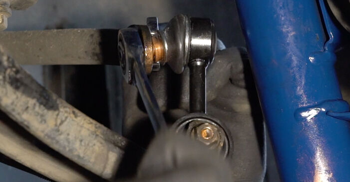 Replacing Anti Roll Bar Links on BMW E30 1992 325i 2.5 by yourself