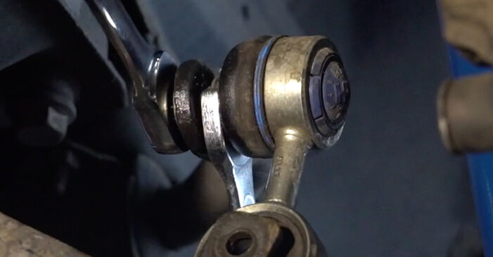 Wie schmierig ist es, selber zu reparieren: Koppelstange beim BMW E36 Compact 323Ti 3.5 2000 wechseln – Downloaden Sie sich Bildanleitungen